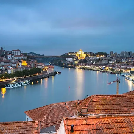 Apartment Near Picturesque Ribeira Do *